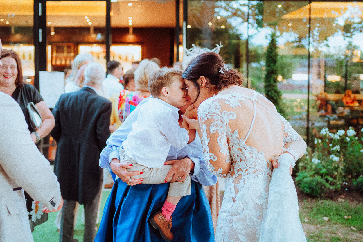 SANT FFRAED HOUSE WEDDING PHOTOGRAPHY 066 SANT FFRAED HOUSE WEDDING PHOTOGRAPHY 066